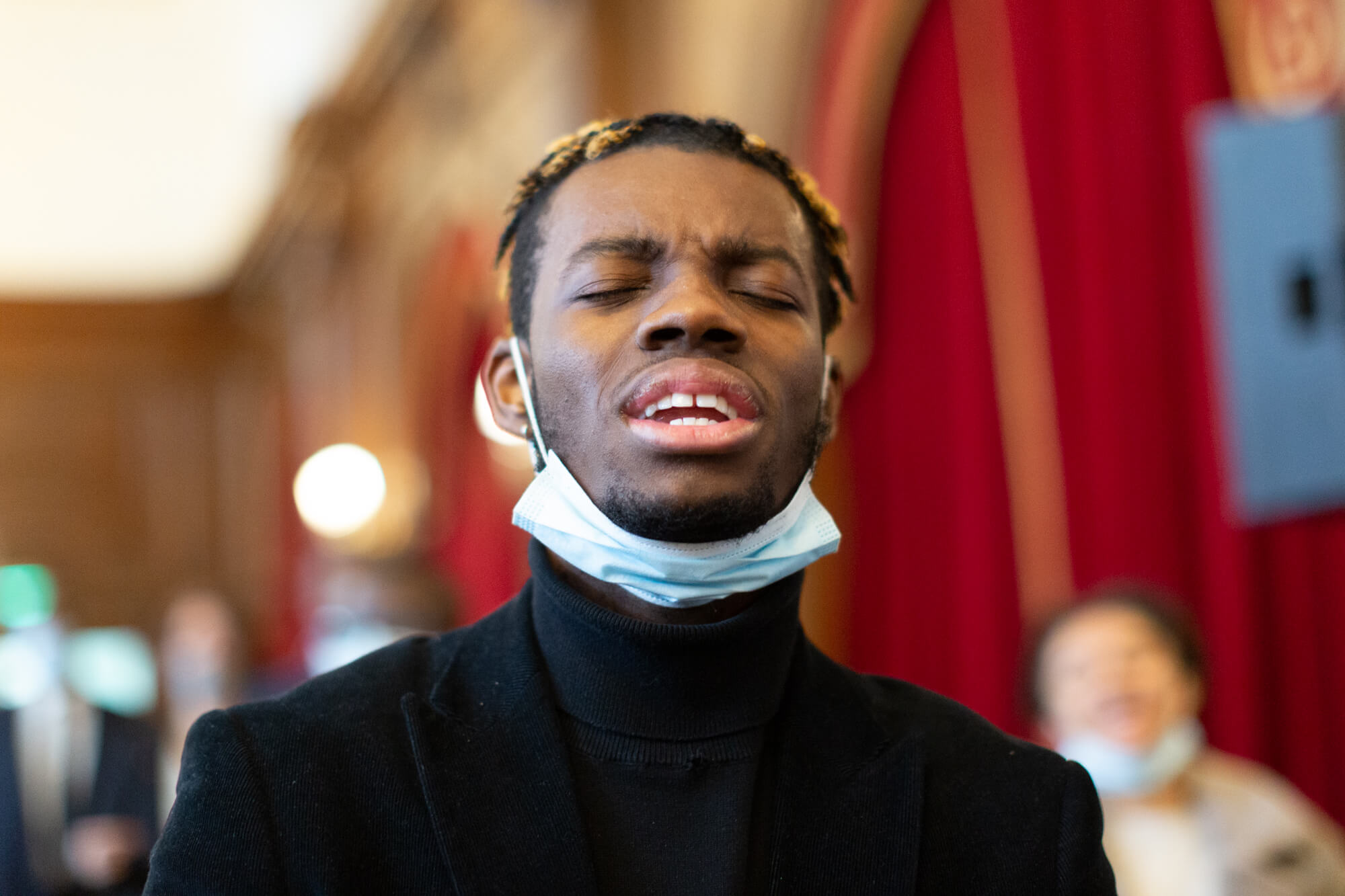 londonchurch-new-life-church-praise-dylan